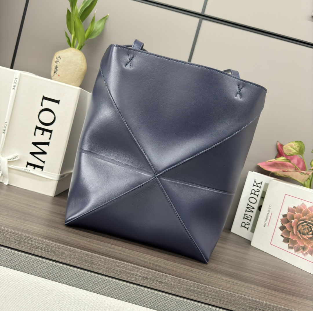 Loewe Shopping Bags